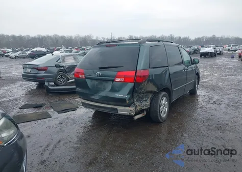 2004 Toyota Sienna Le z USA, uszkodzony, nr VIN 5TDZA23C54S151943